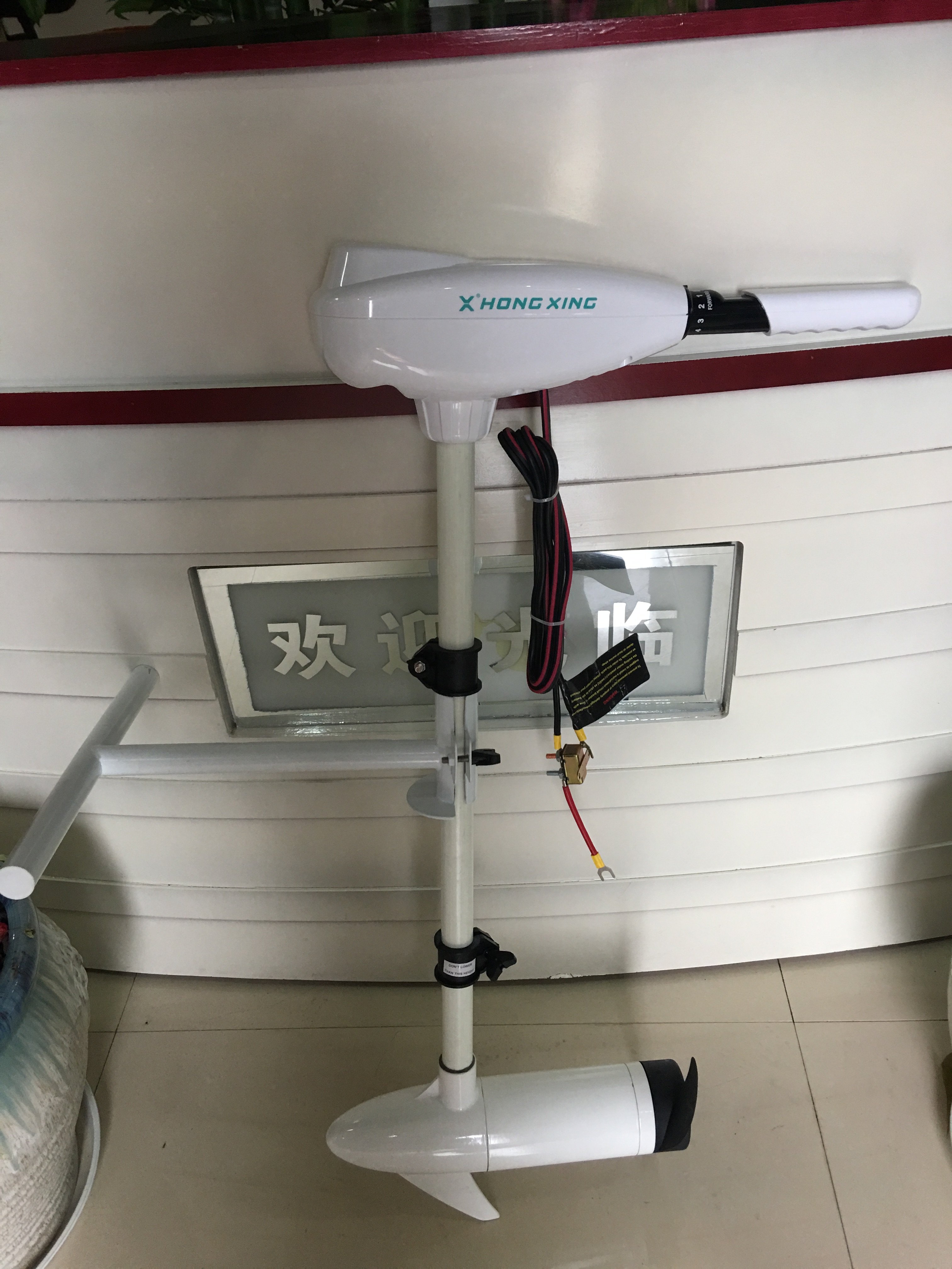 36lbs/46lbs 12V Electric Engin - مراجعة Fishing Kayak Trolling Motor وسعره